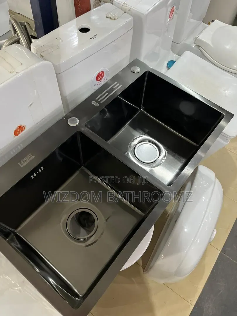 Black Kitchen Sink