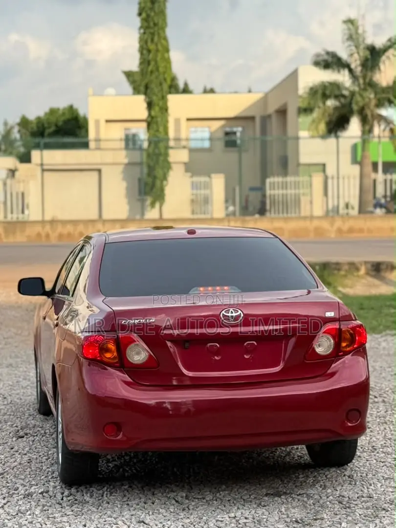 Toyota Corolla 2010 Red