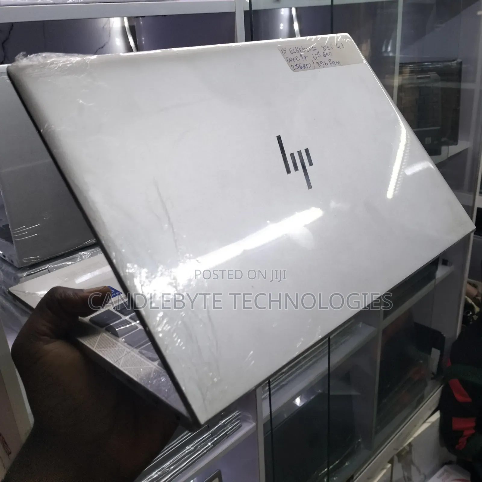 Laptop HP EliteBook 840 G8 8GB Intel Core i7 SSD 256GB