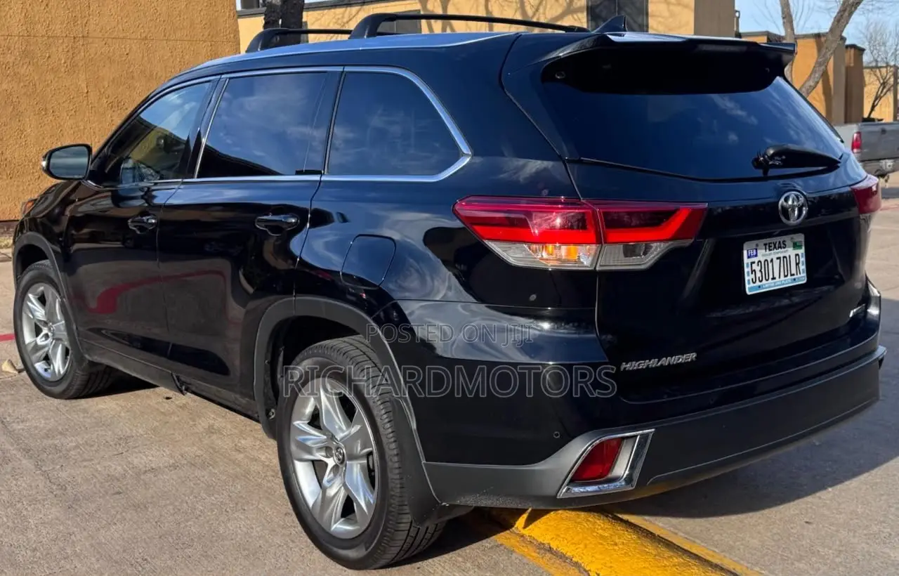 Toyota Highlander Limited 2019 Black
