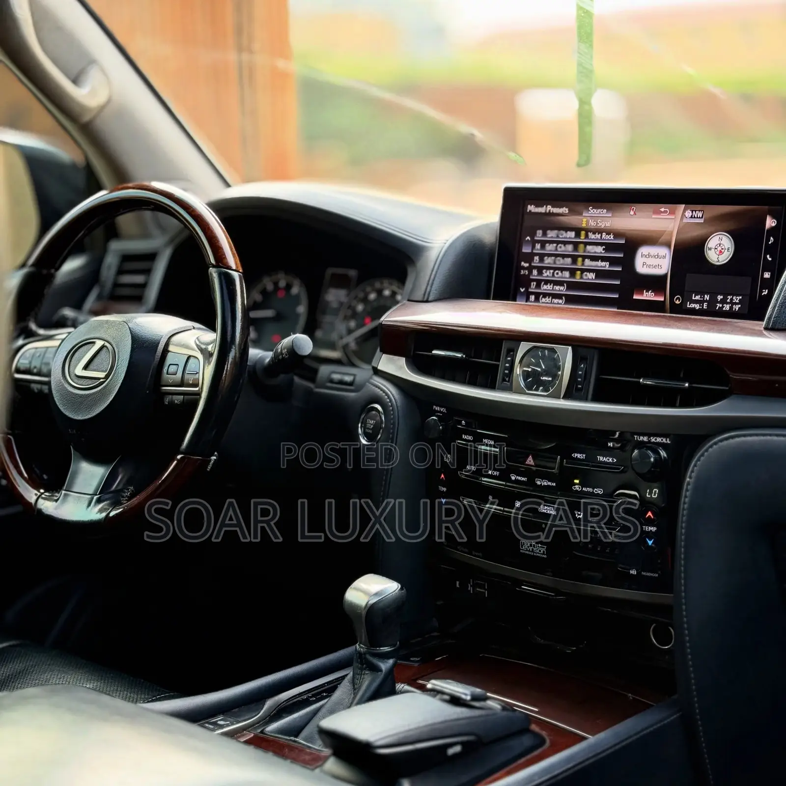 Lexus LX 570 AWD 2016 Black