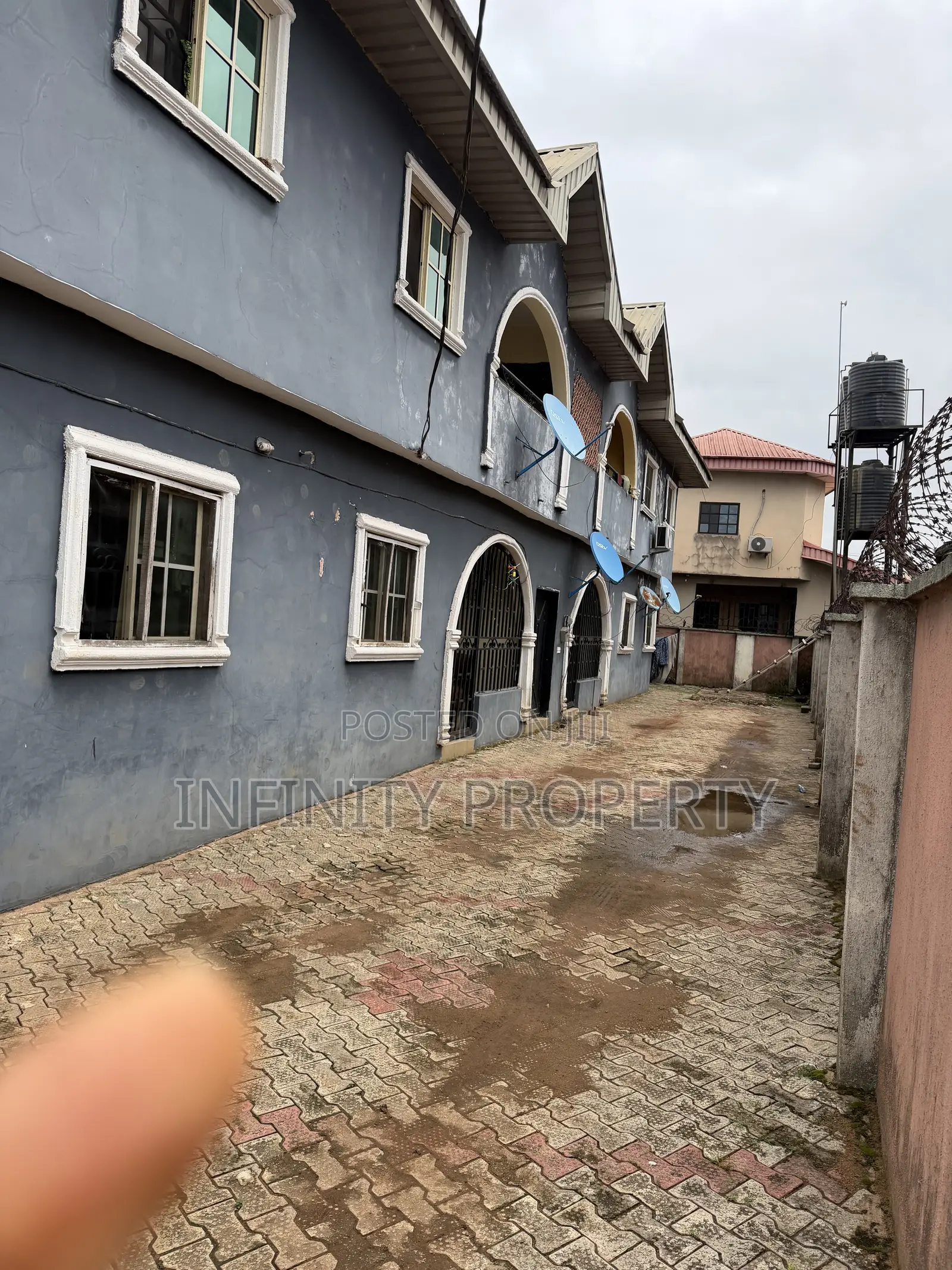 3bdrm Block of Flats in Etete Layout, Benin City for sale