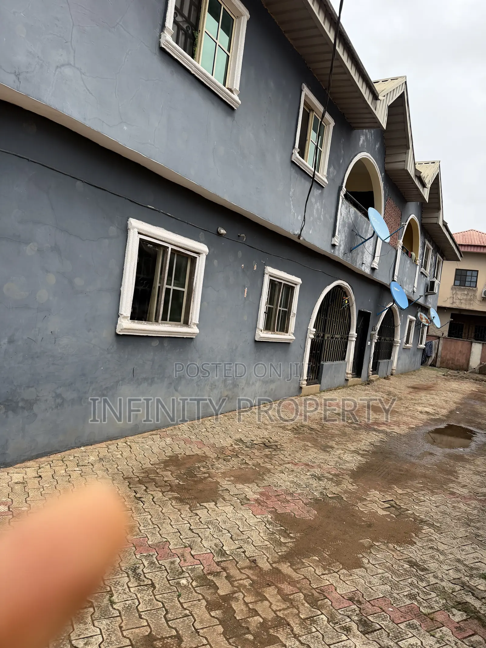 3bdrm Block of Flats in Etete Layout, Benin City for sale