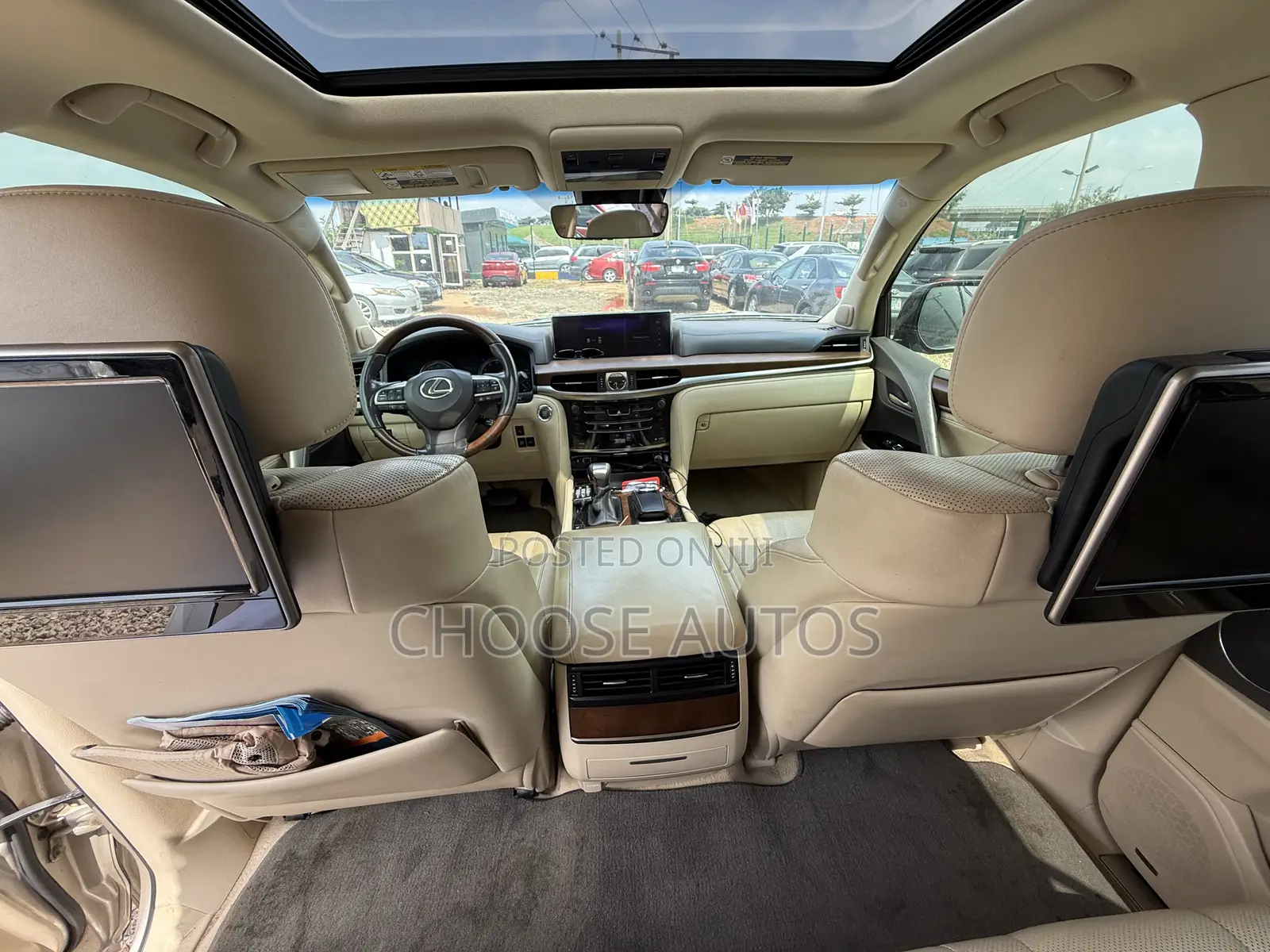 Lexus LX 570 AWD 2019 Gold