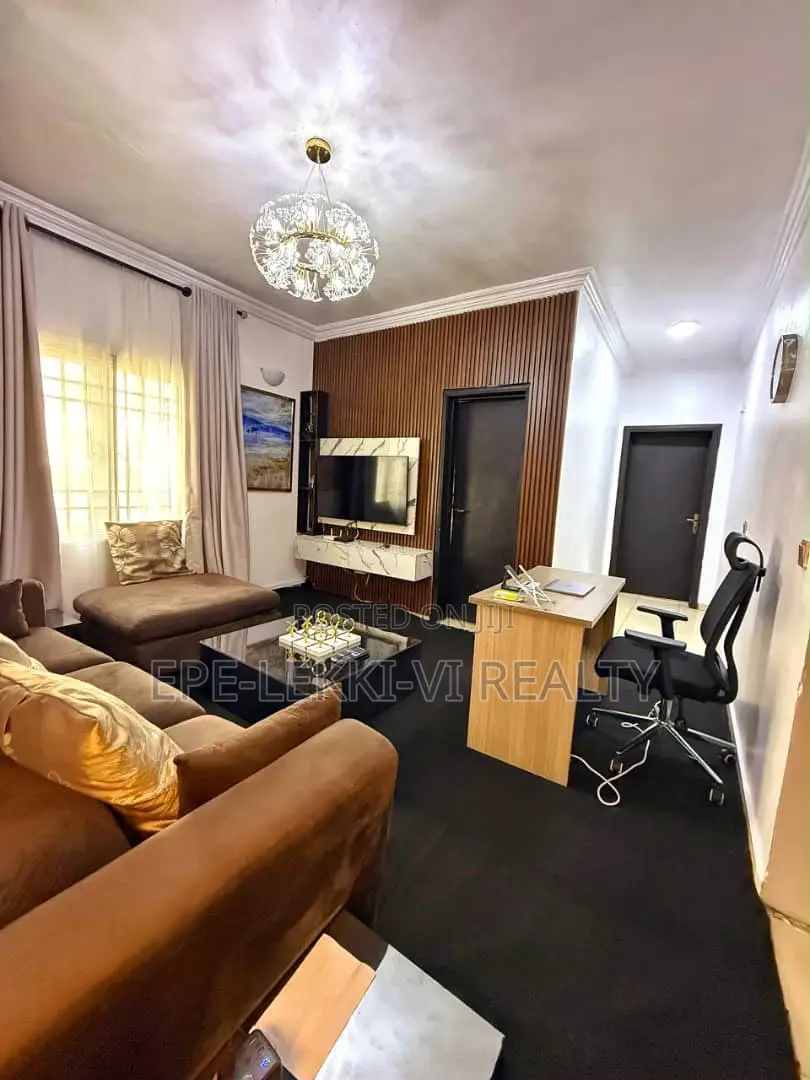 Furnished Mini Flat in Lekki Phase 1 for rent