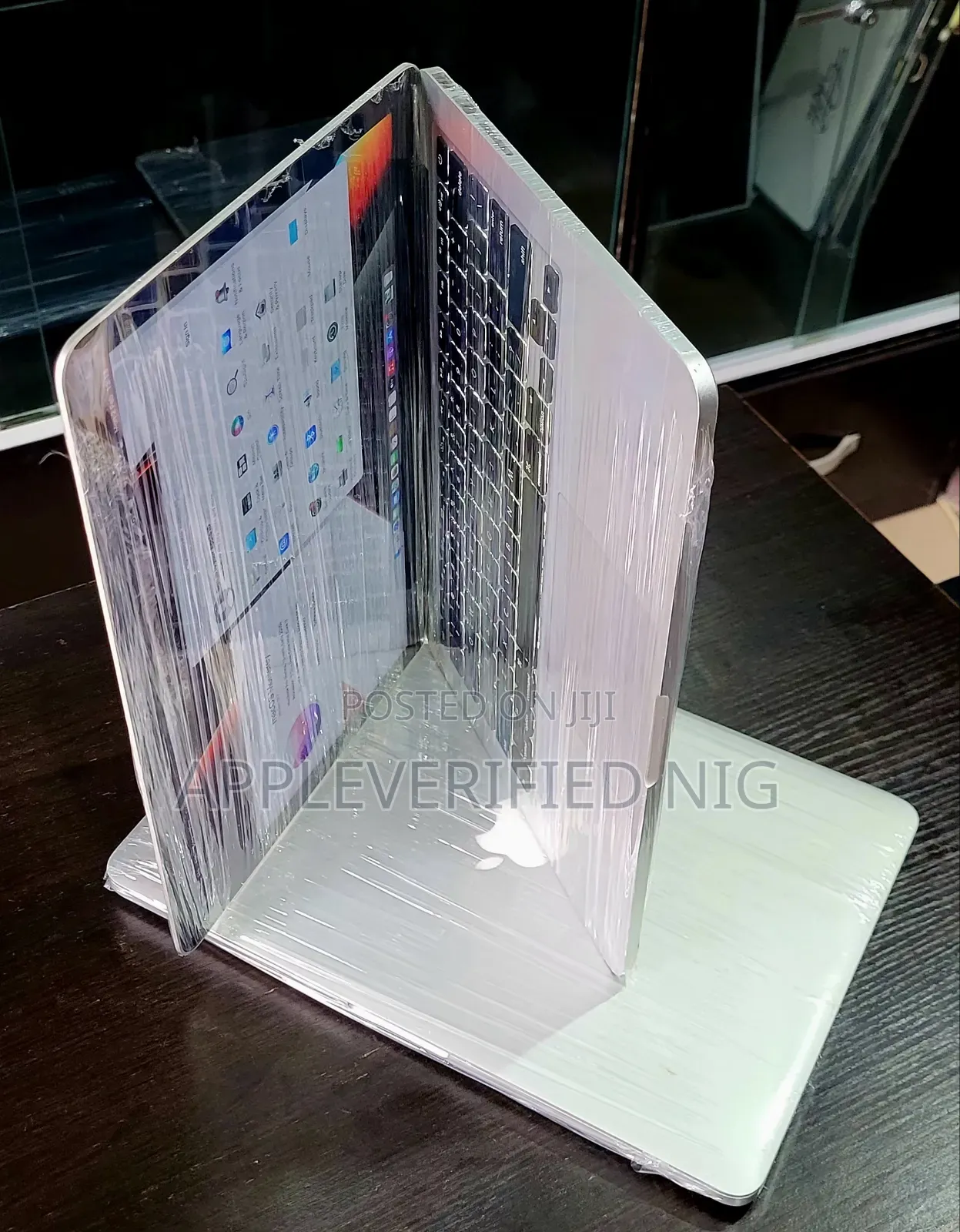 Laptop Apple MacBook Pro 2015 16GB Intel Core i7 SSD 128GB
