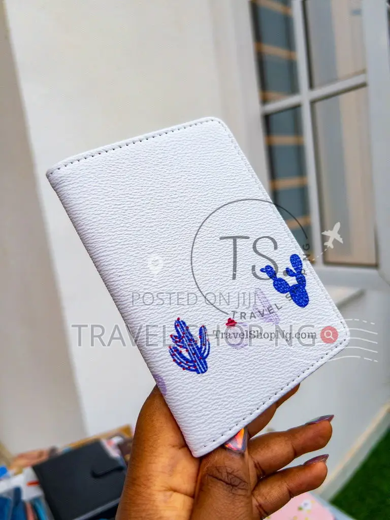 Korean Cute Animated Passport Holder|RFID Blocking