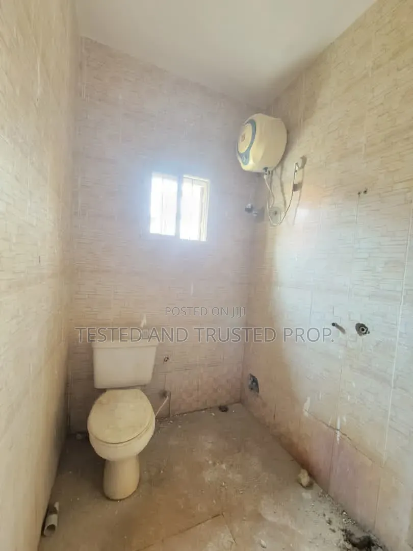 1bdrm Shared Apartment in Ajah Badore for rent