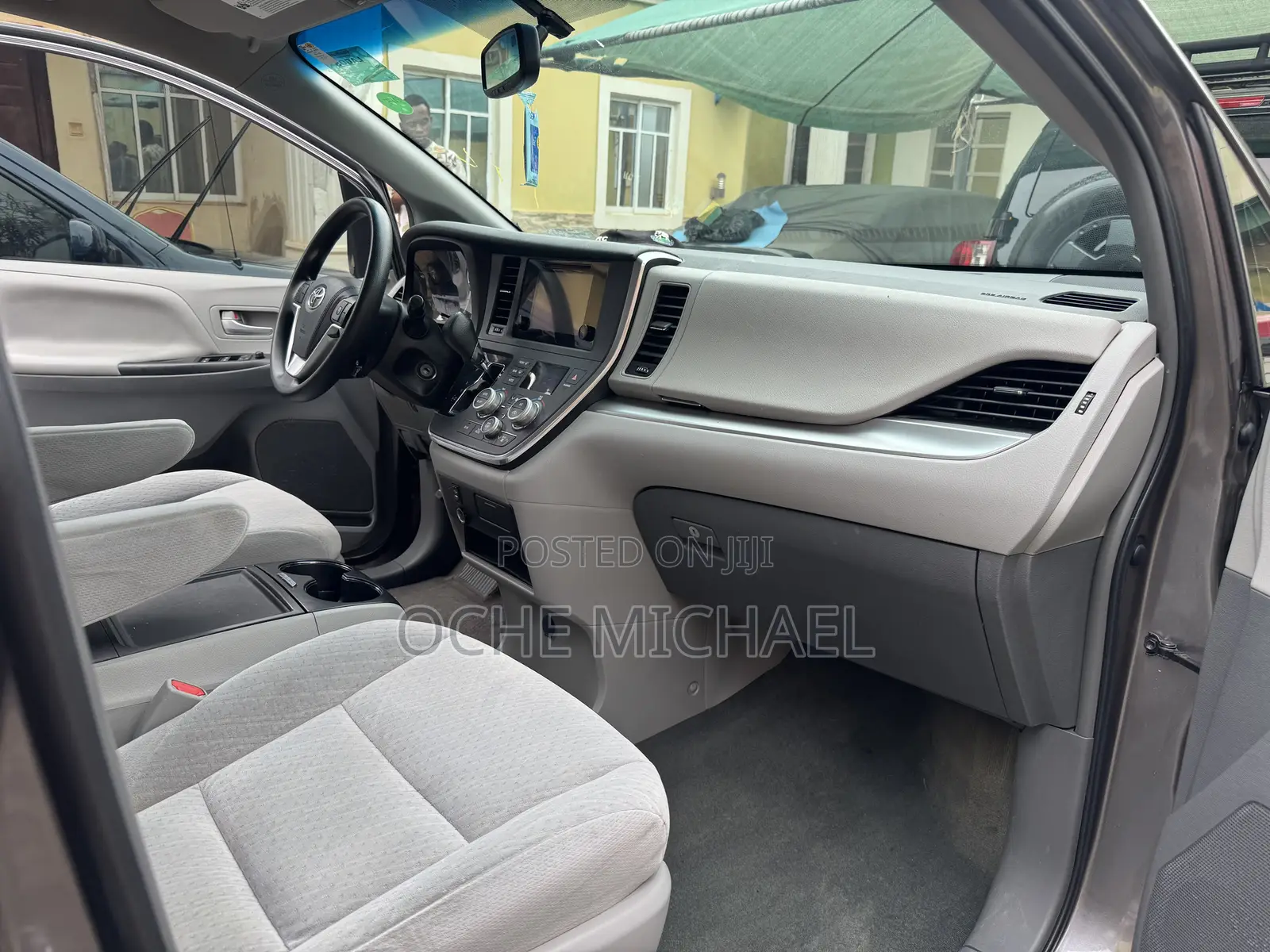 Toyota Sienna 2015 Gray