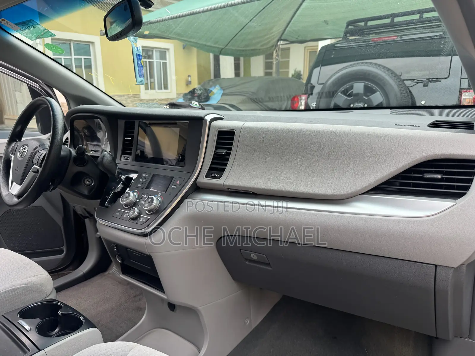 Toyota Sienna 2016 Gray