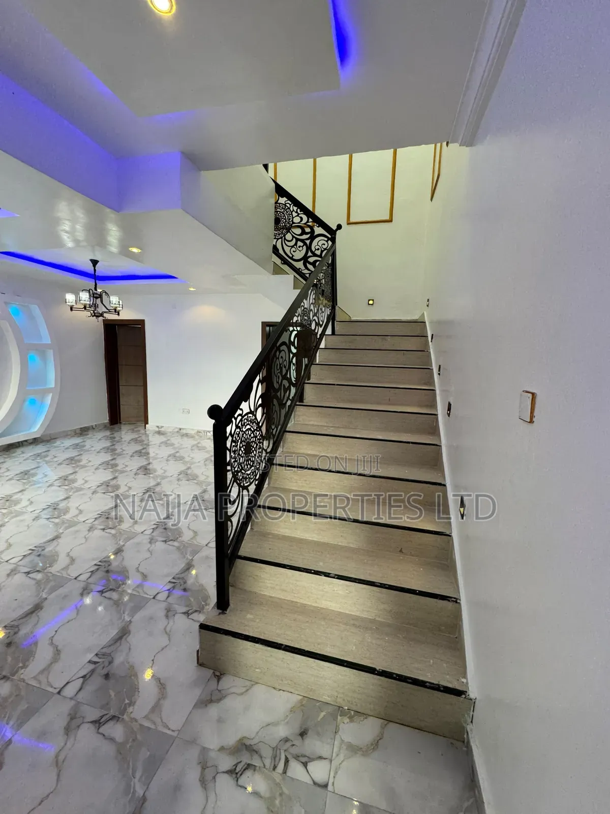3bdrm Townhouse/Terrace in Meridian Park Estate, Awoyaya for sale