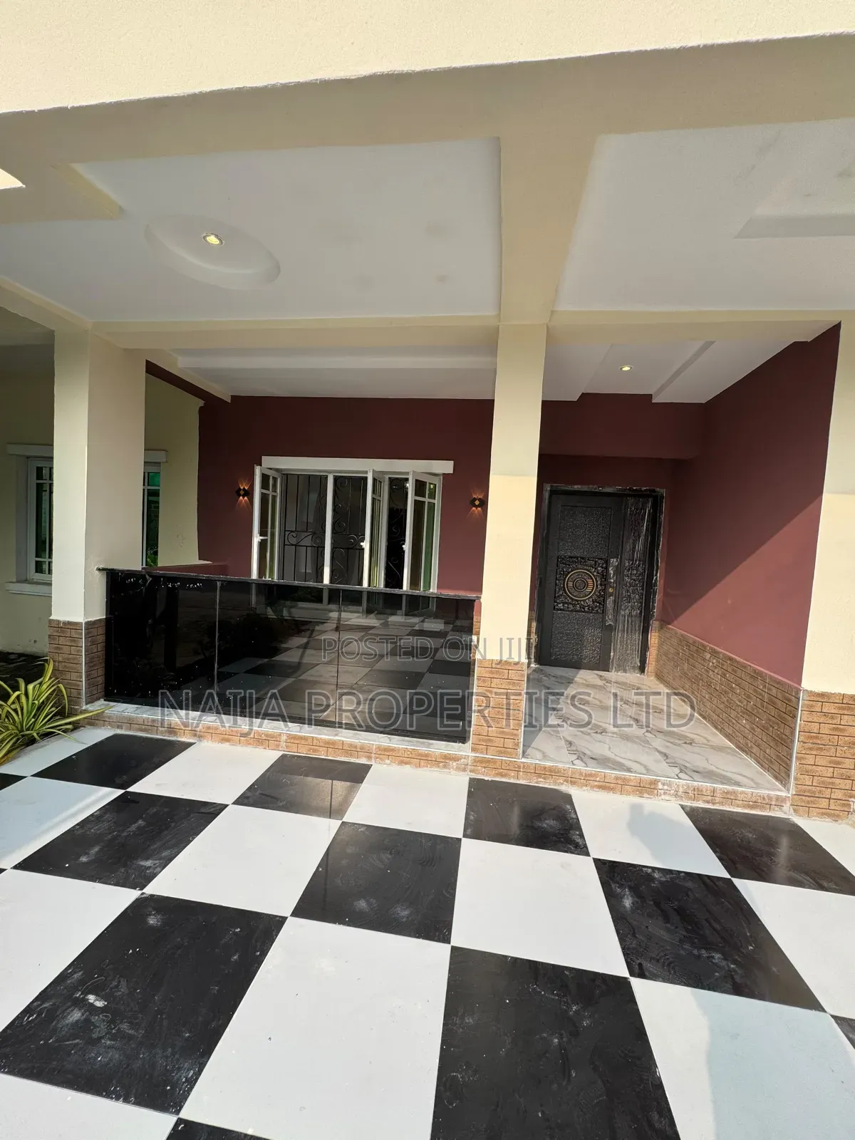 3bdrm Townhouse/Terrace in Meridian Park Estate, Awoyaya for sale