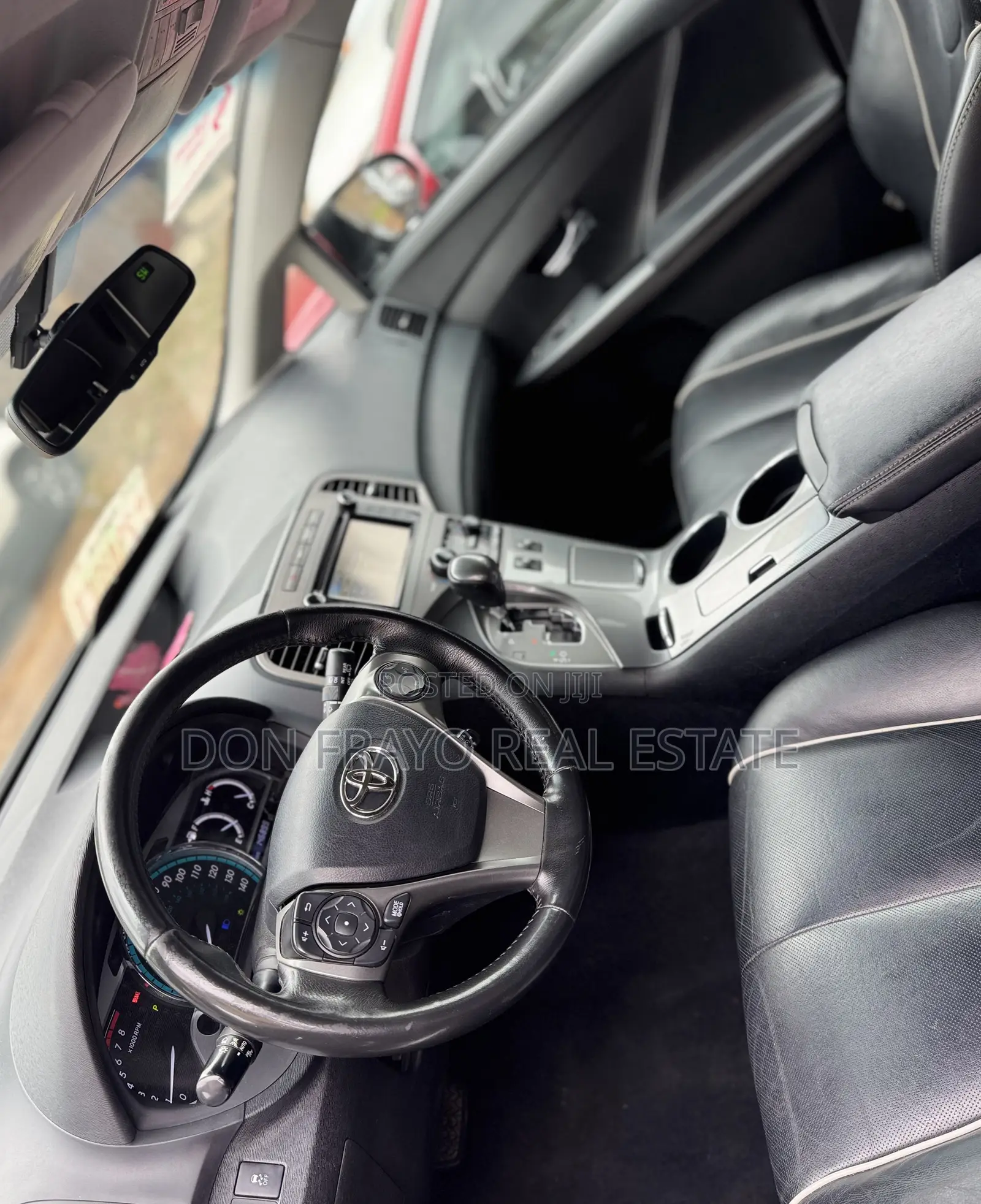Toyota Venza XLE 2013