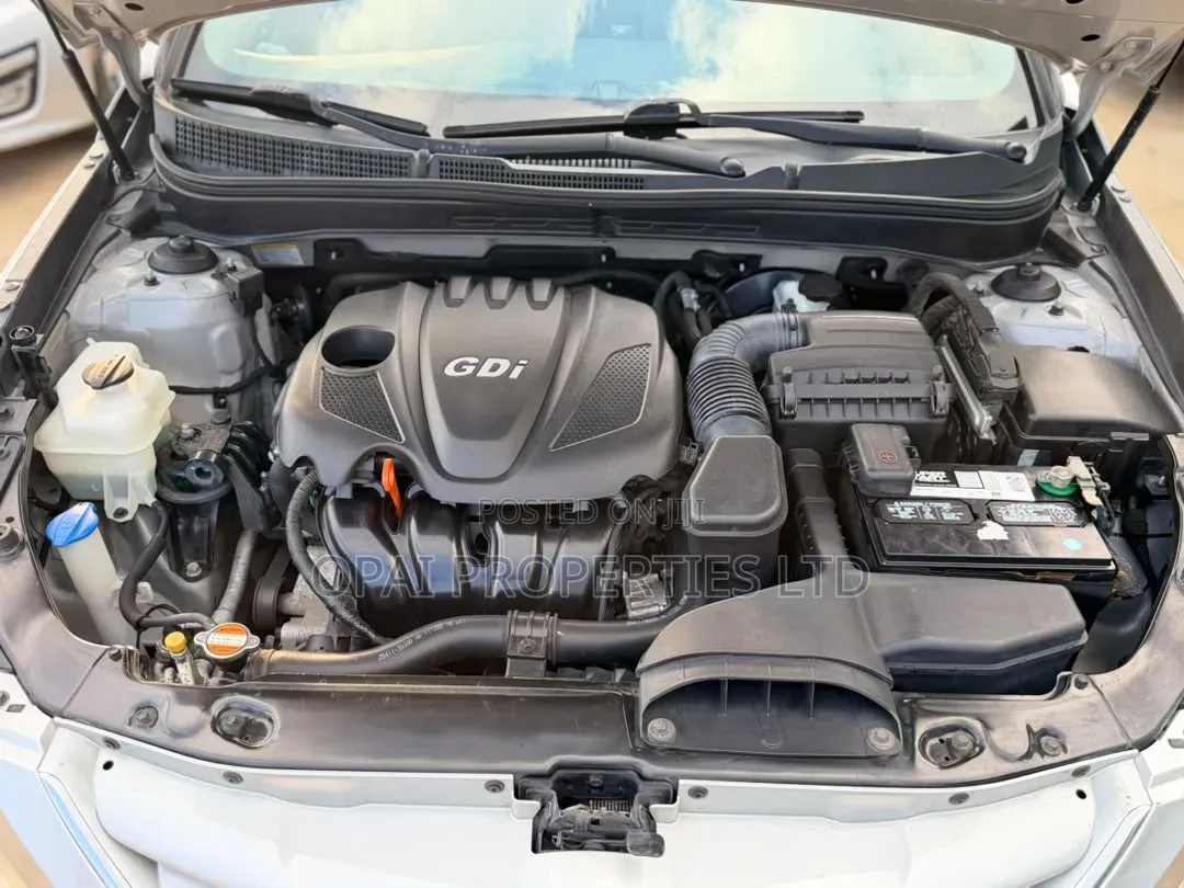 Hyundai Sonata 2012 Silver