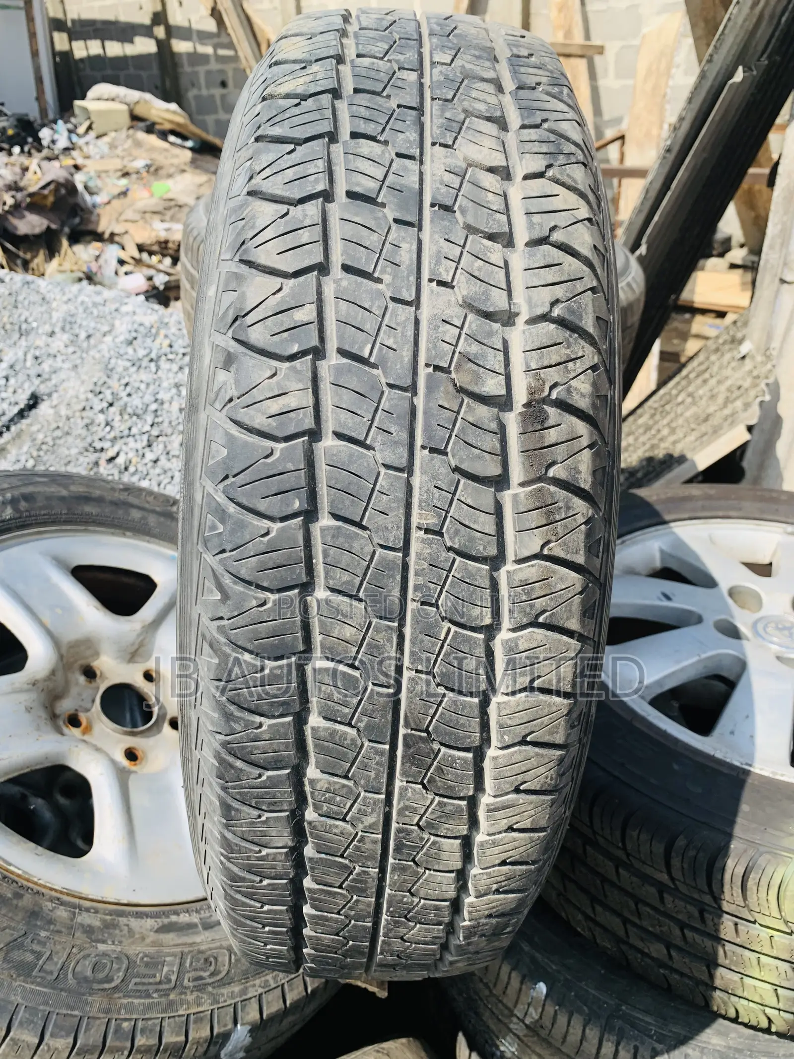 215 60 R16 and All Types of Direct TOKUNBO Tires