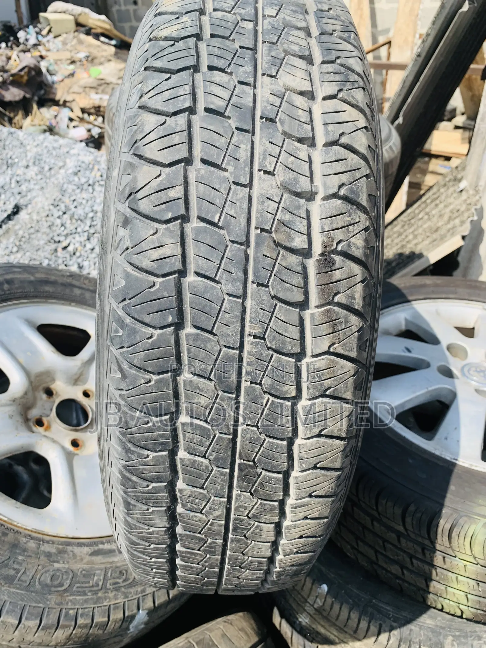 215 60 R16 and All Types of Direct TOKUNBO Tires