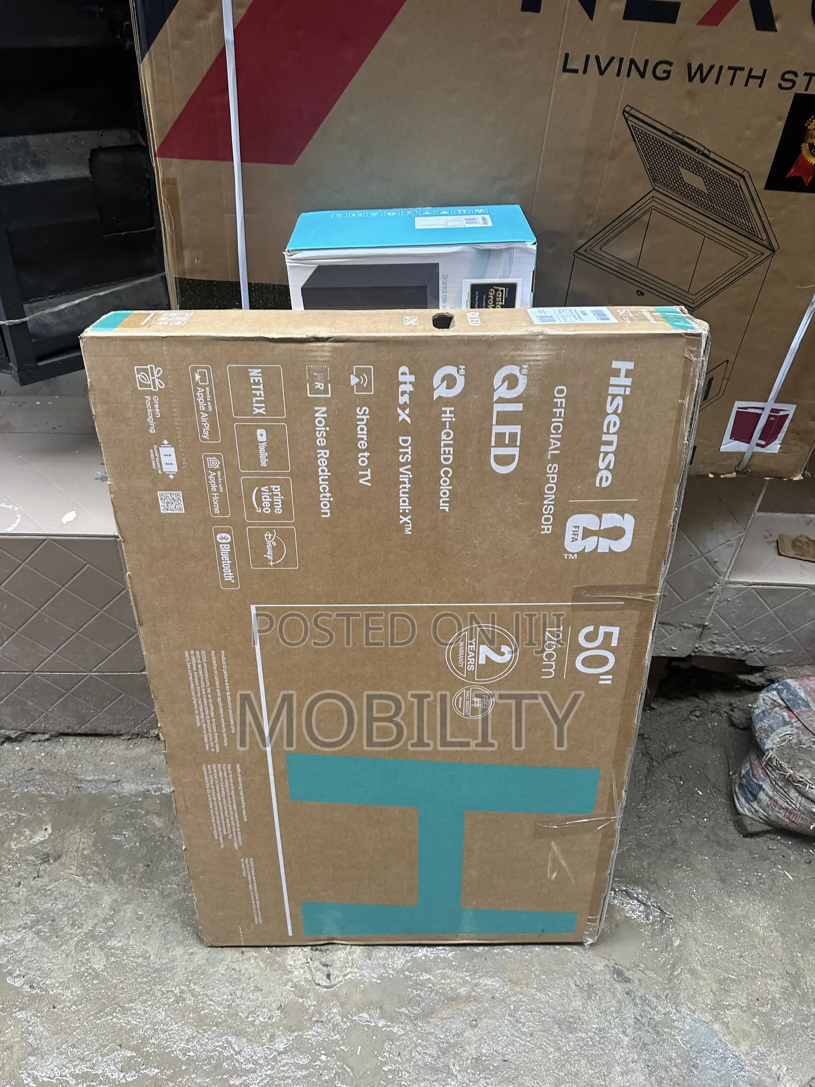 Hisense 50” Smart TV, QLED Free Hanger,2025model, Airplay +Blutoo