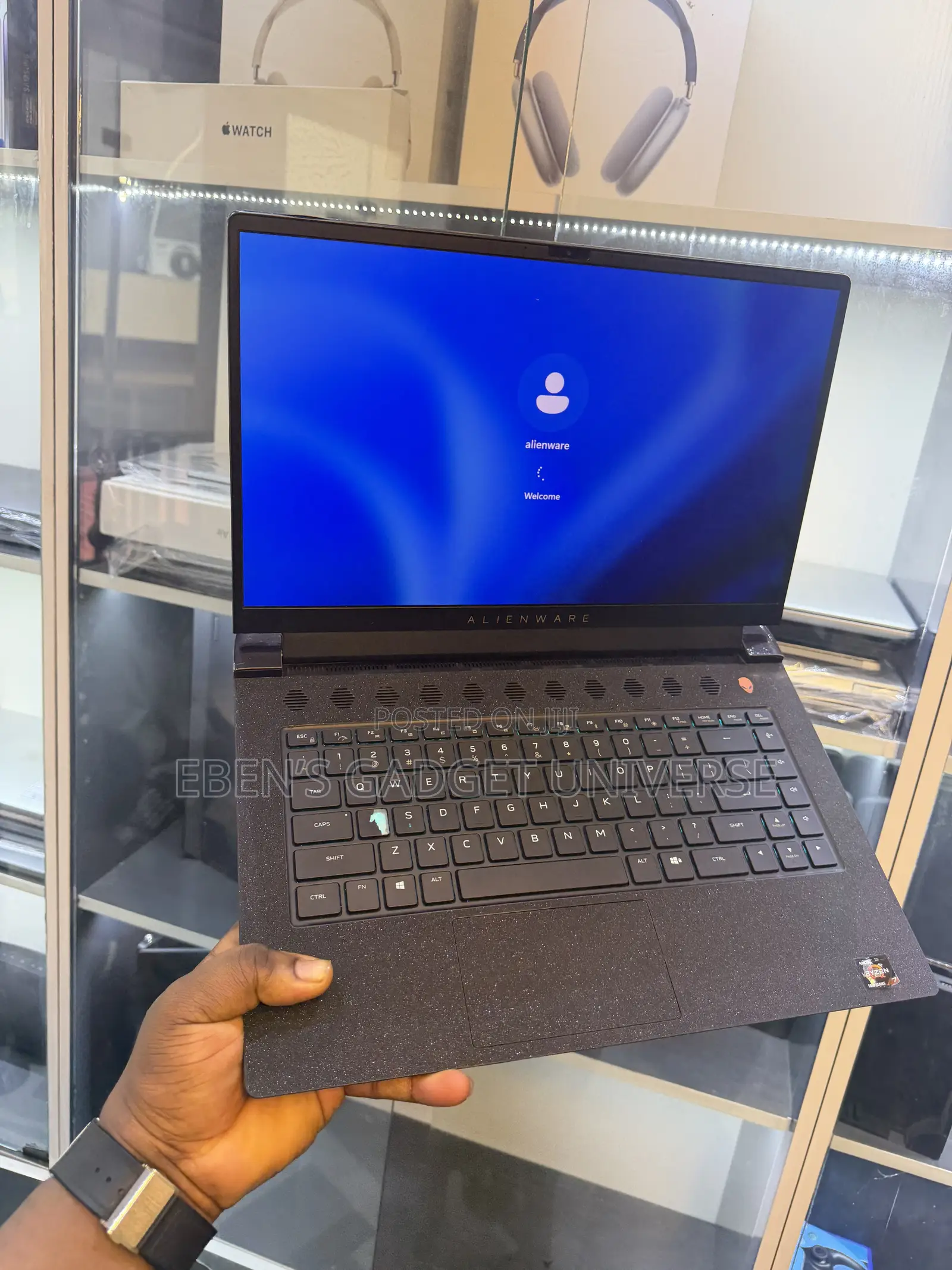 Laptop Alienware M15 16GB AMD Ryzen 7 SSD 512GB