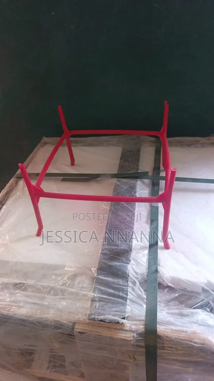 8 Liters Manual Chicken Drinker With Stand