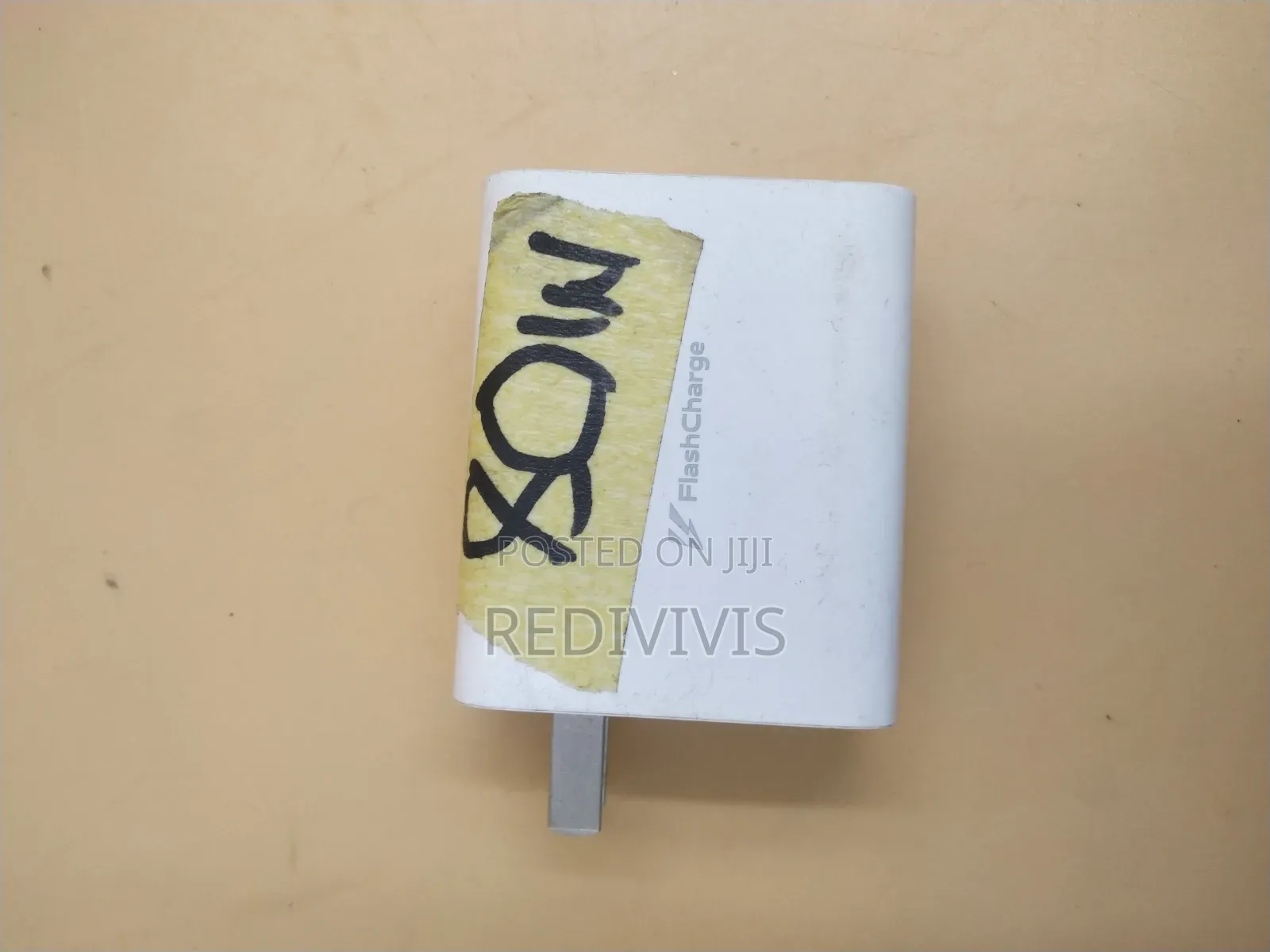 80W Flash Flat Pin Charger