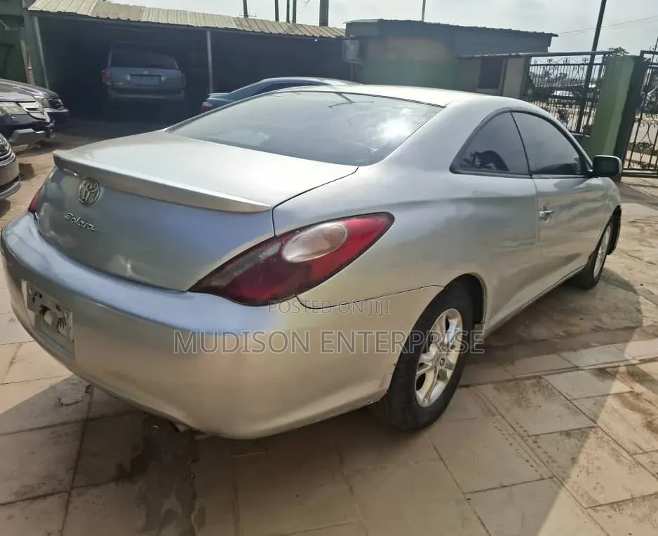 Toyota Solara 2.4 Coupe 2006 Silver