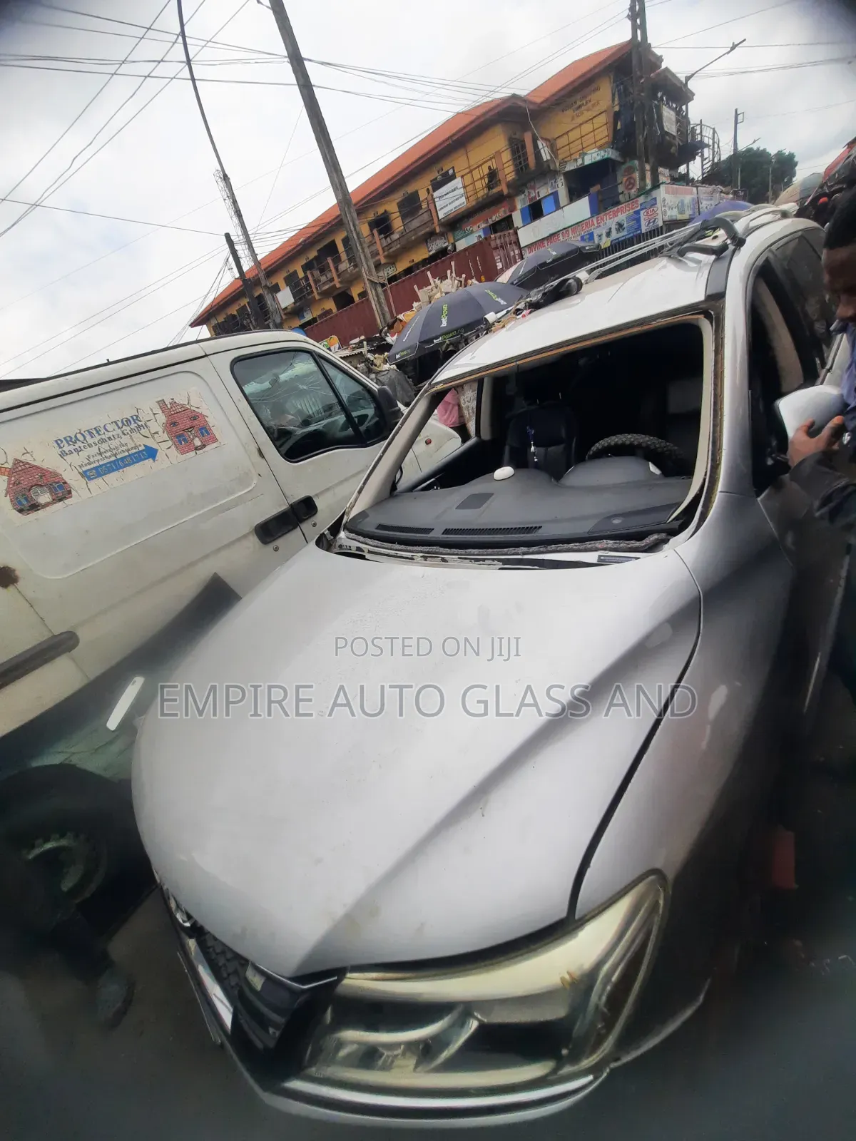 Front Windscreen for Nissan Pathfinder 2015 Model Available Now