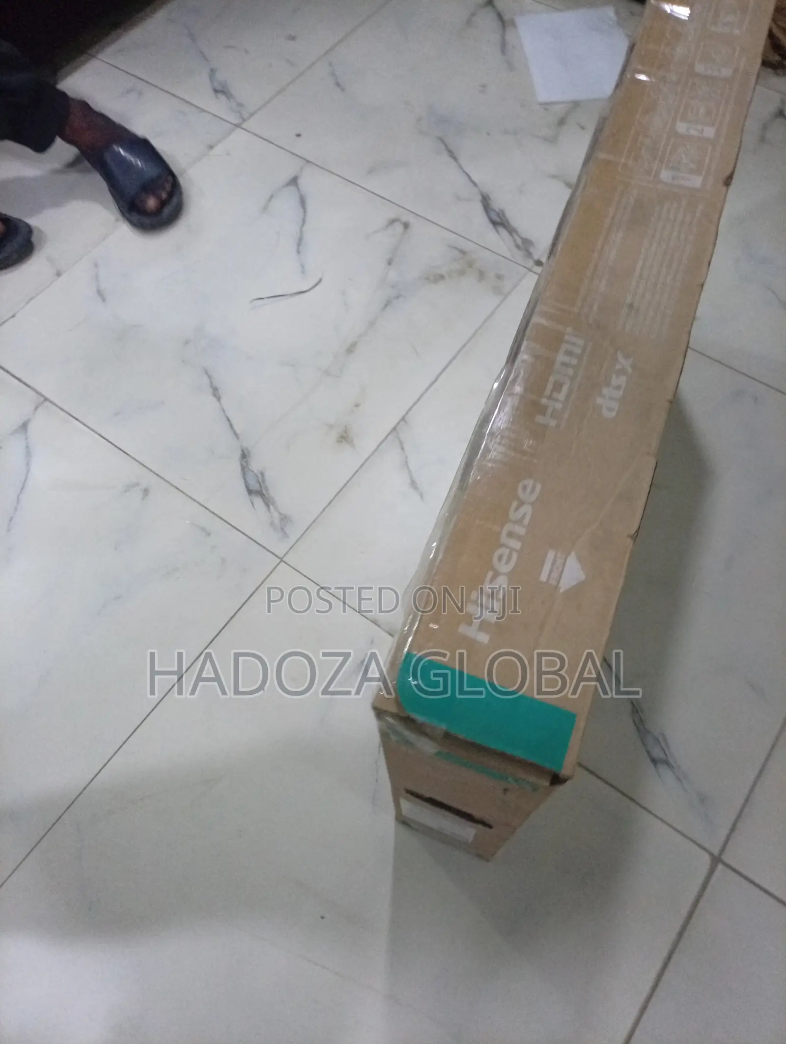 Hisense 32 Inch HD Smart Television With Energy Efficient LED Screen