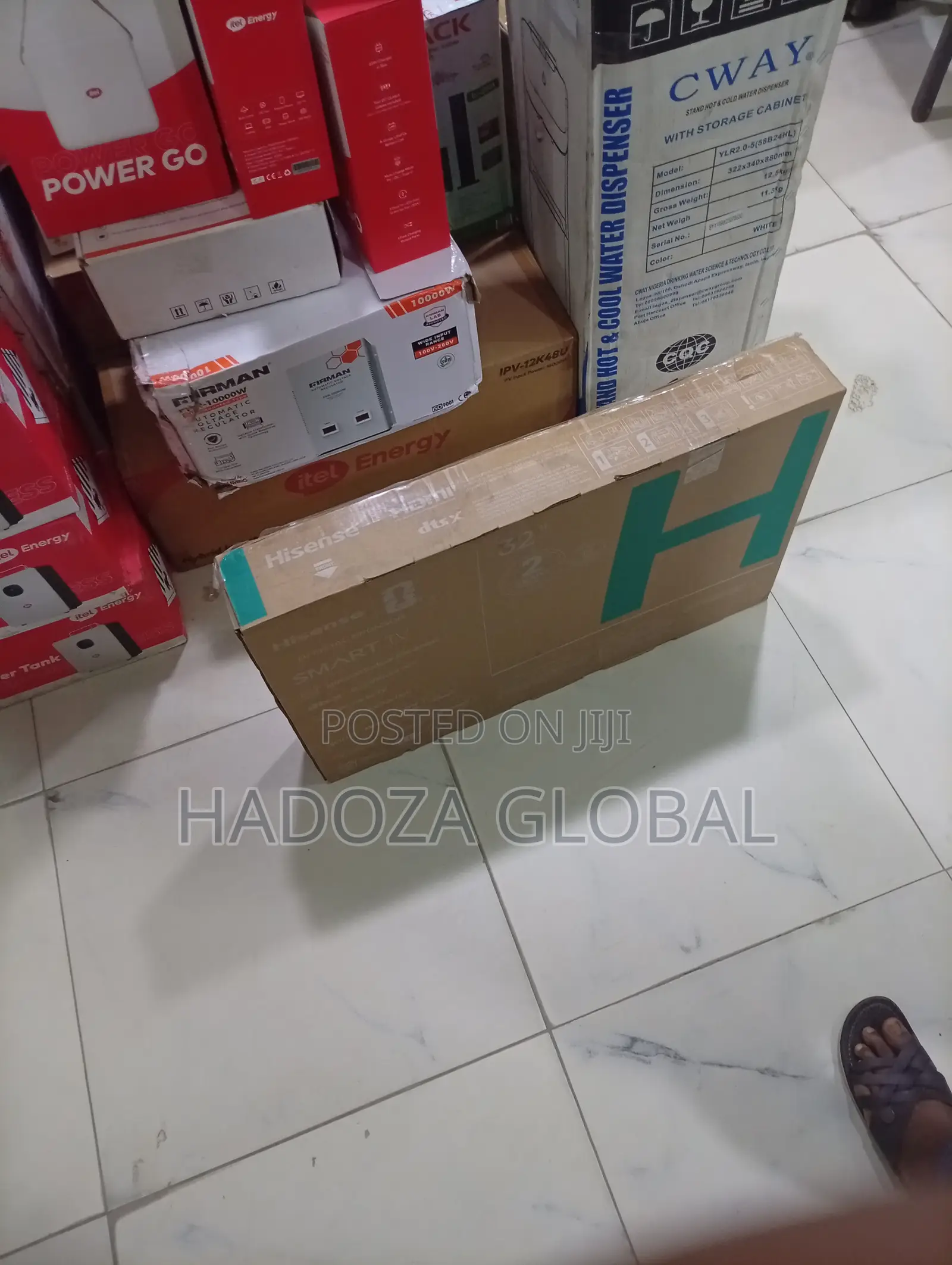 Hisense 32 Inch Smart LED TV With Wireless Streaming