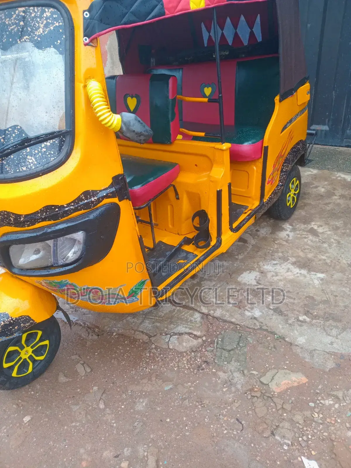 TVS King Deluxe Plus iTouch Start 2024 Yellow