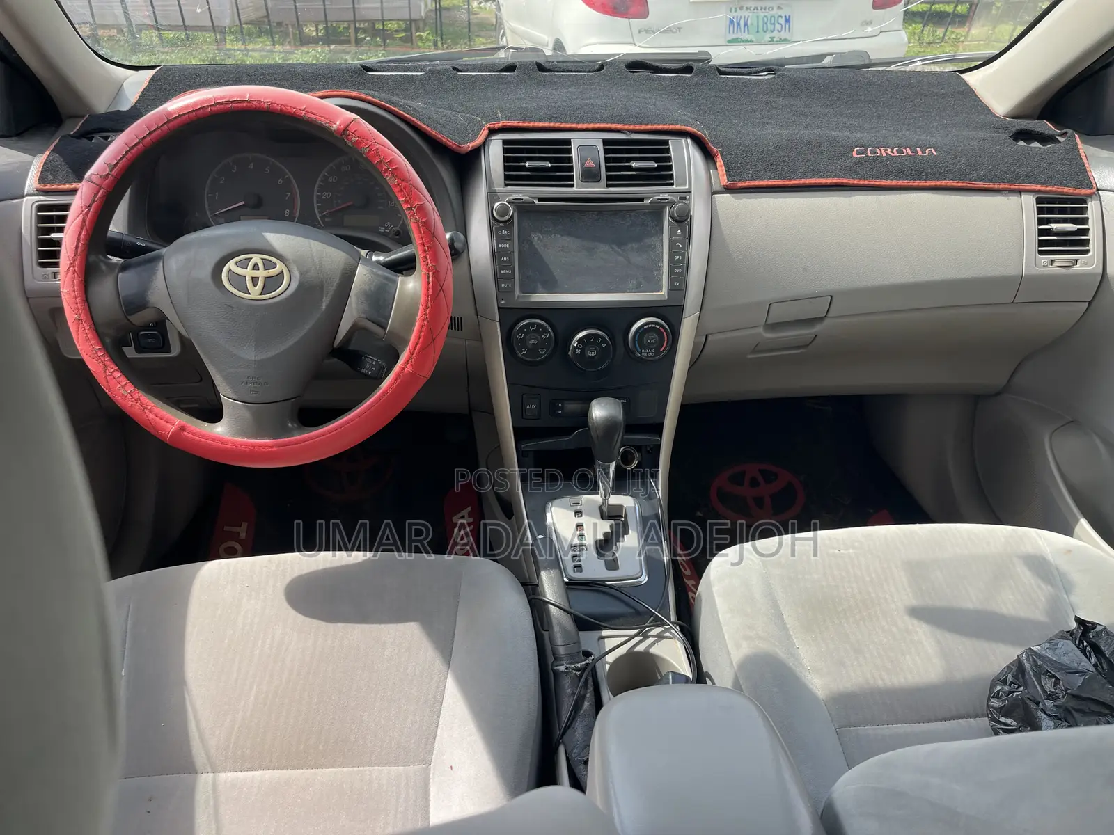 Toyota Corolla 2010 Green