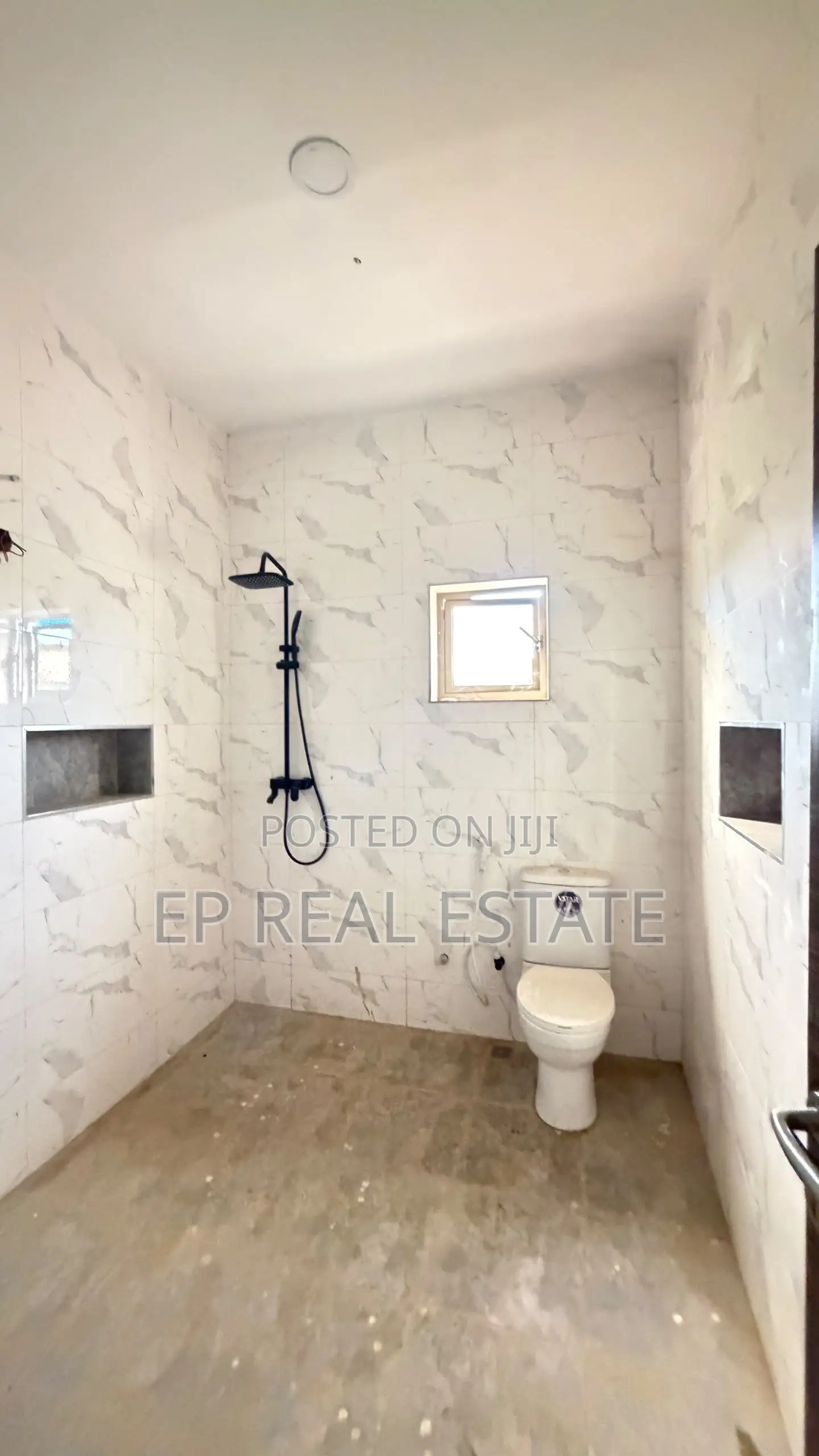 4bdrm Duplex in Life Camp for rent