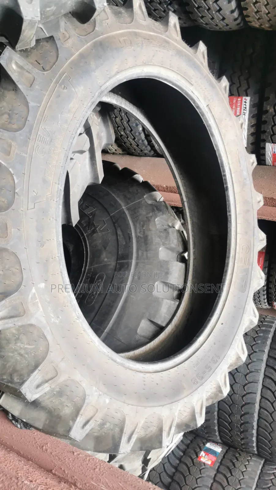 Brand New 13.6-38 Ceat