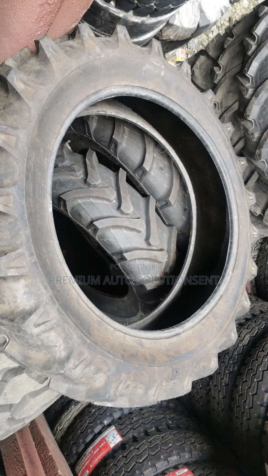Brand New 13.6-38 Ceat