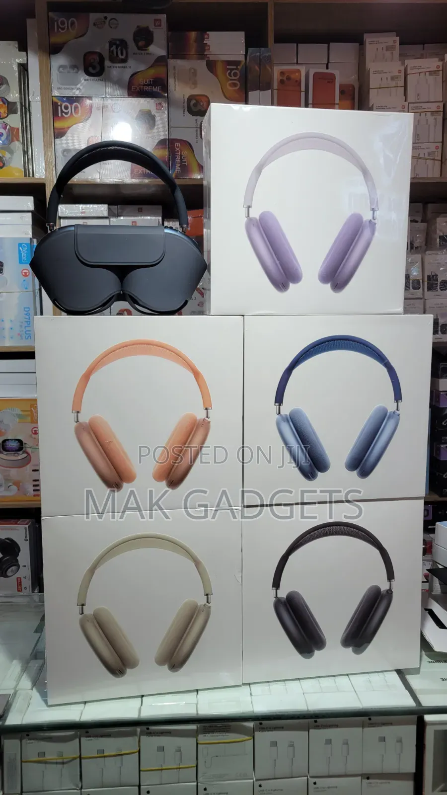 New Apple AirPods Max Wireless Over-Ear Headphones Midnight MWW43AM/A