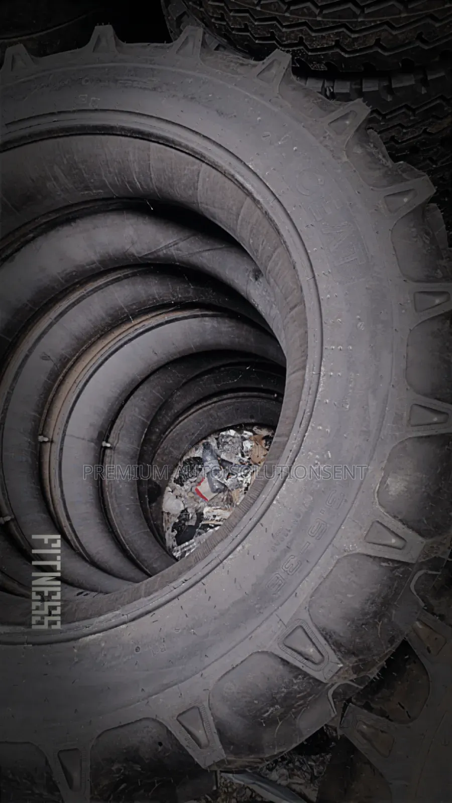 Brand New 13.6-36 Ceat