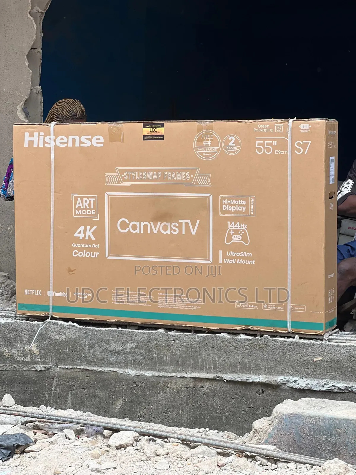 Hisense 55" Inches CANVAS Framed Television