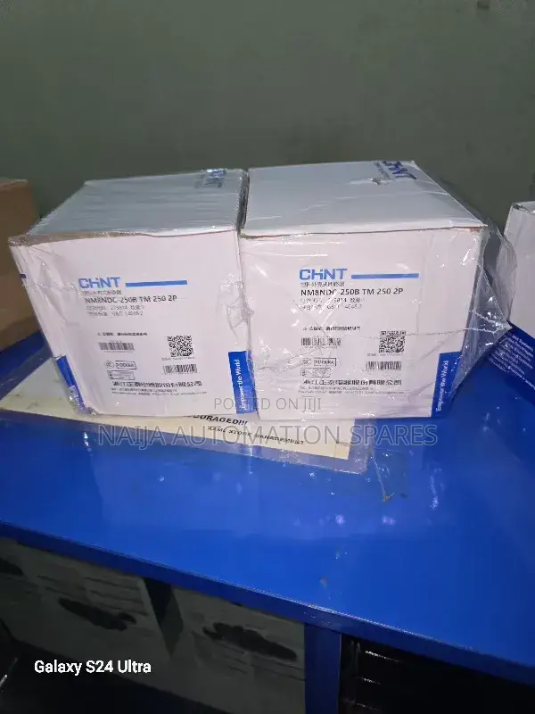 Chint | NM8NDC-250B TM 250A 2P | 250amps McCb Circuit Breaker
