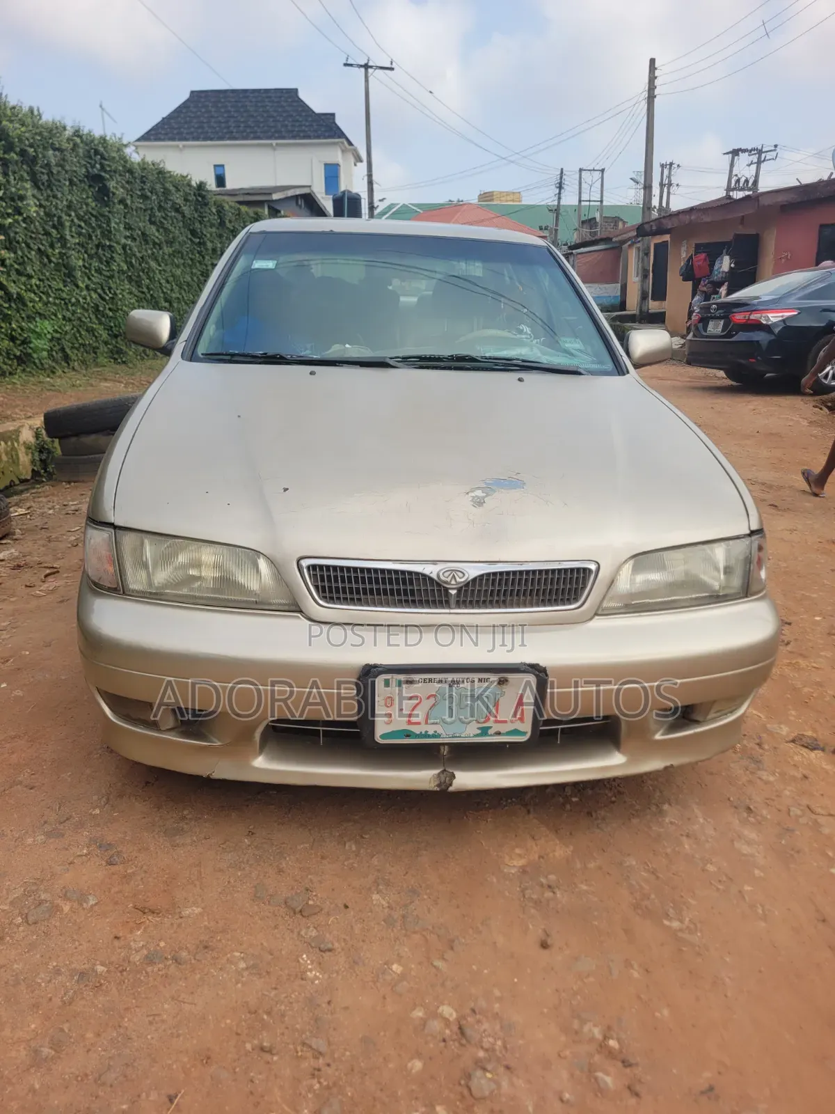 Infiniti G 2002 Gold