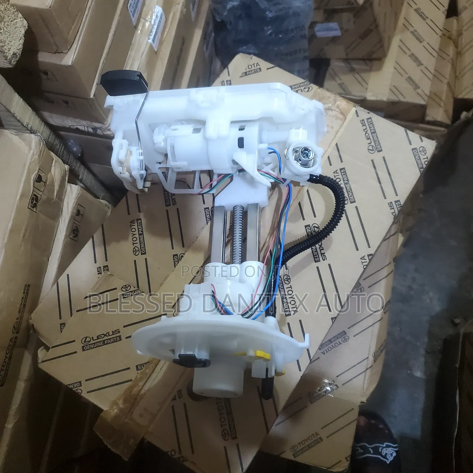 Original Complete Fuel Pump Corolla 2020/2025