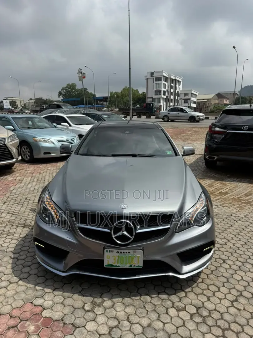 Mercedes-Benz E400 2016 Gray