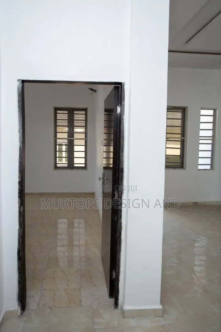 2bdrm Apartment in Osapa london for rent