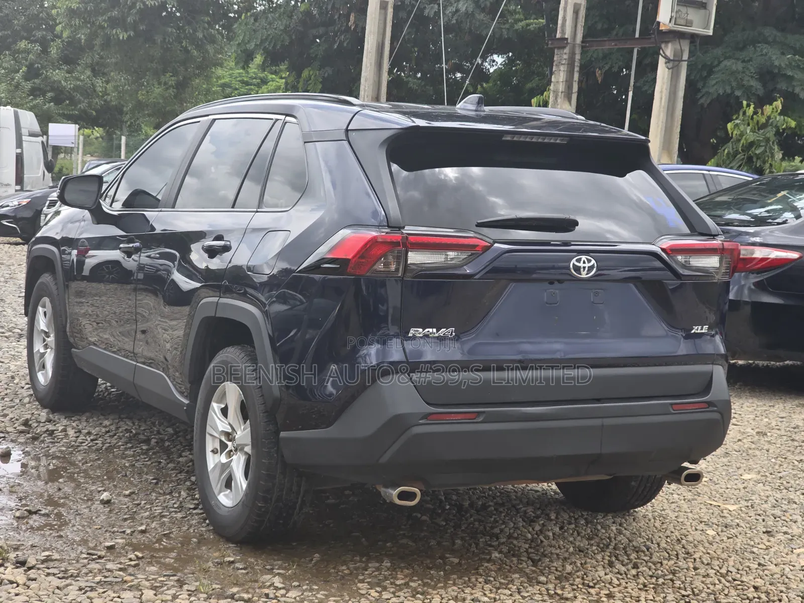 Toyota RAV4 2020 Blue