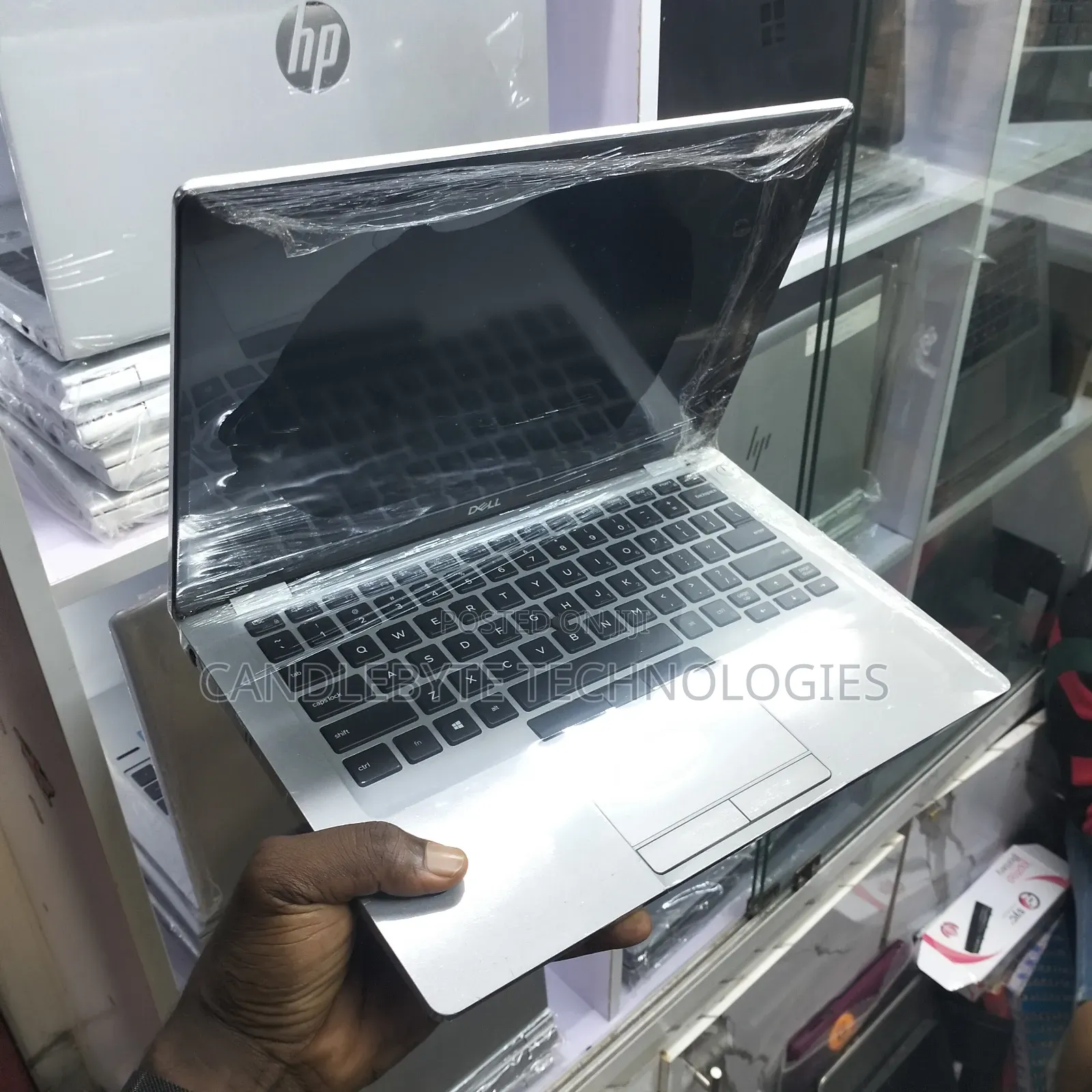 Laptop Dell Latitude 5411 16GB Intel Core i7 SSD 256GB