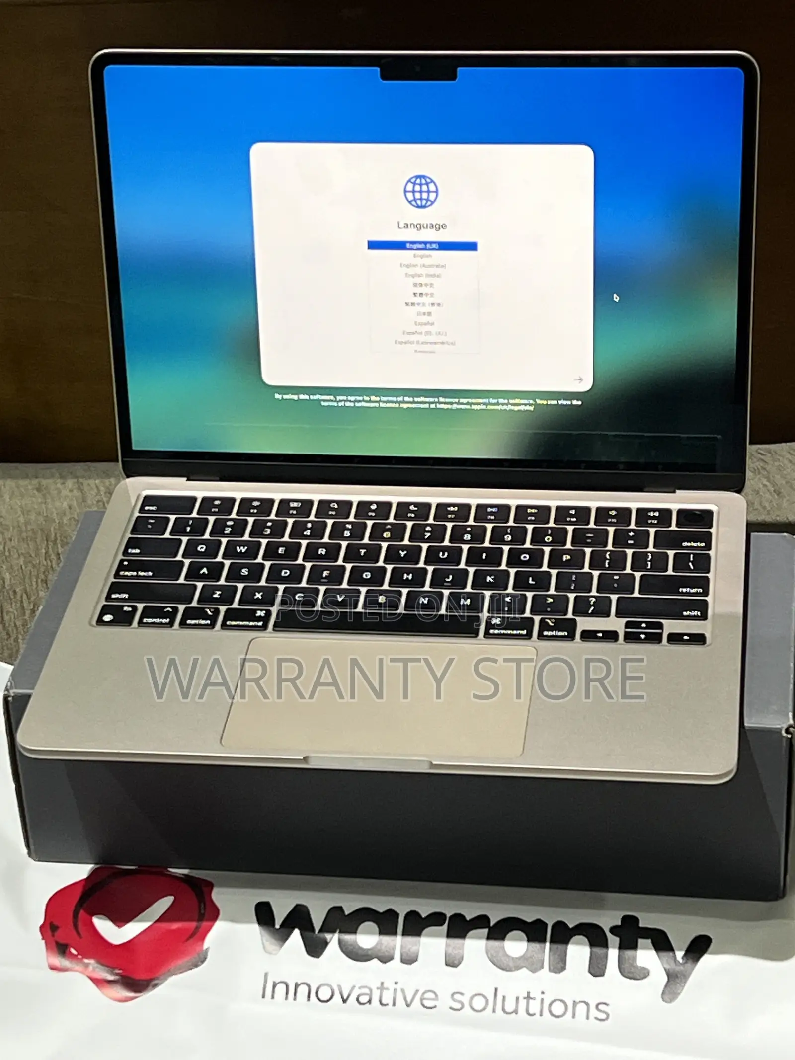 Laptop Apple MacBook Air 2022 M2 8GB Apple M2 SSD 256GB