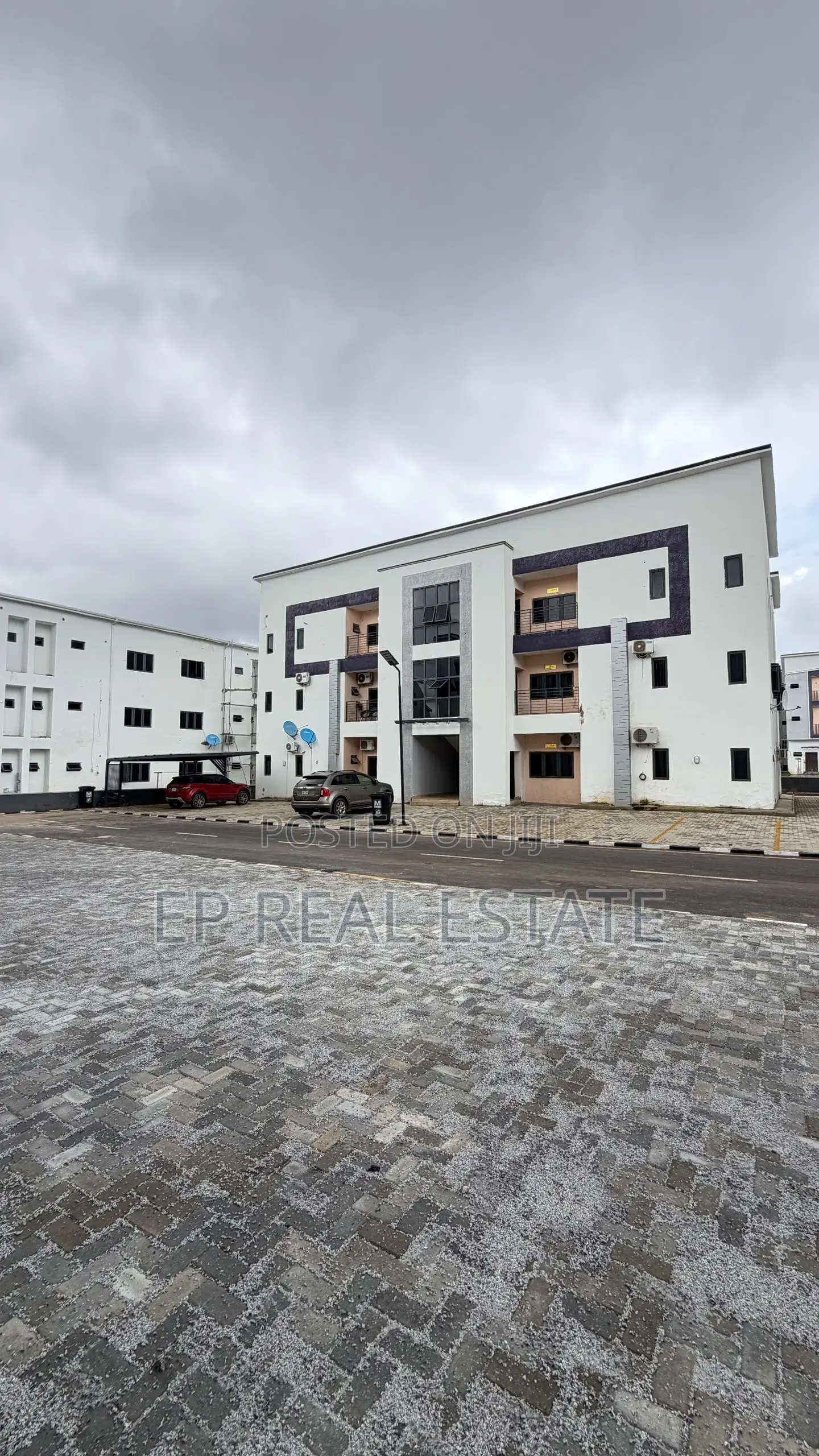 3bdrm Apartment in Apo District for sale