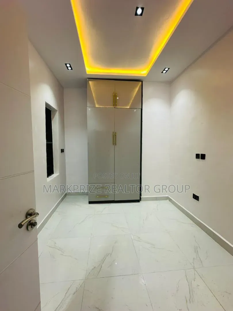 4bdrm Duplex in Ojodu Berger Lagos for sale