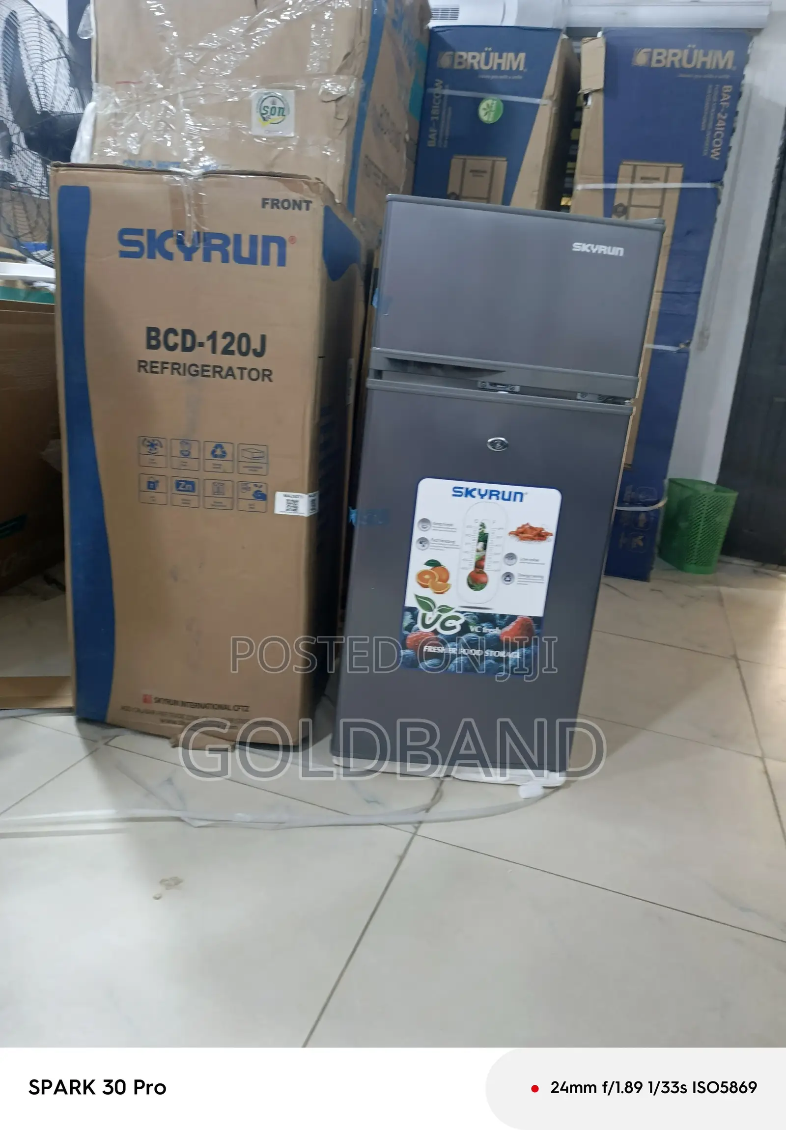 Reliable 120L Skyrun Refrigerator for Everyday Use