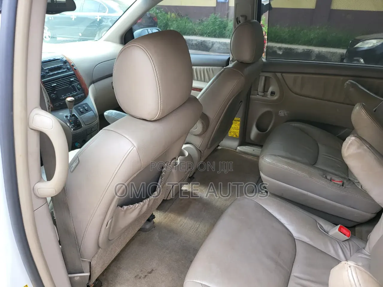 Toyota Sienna 2005 White
