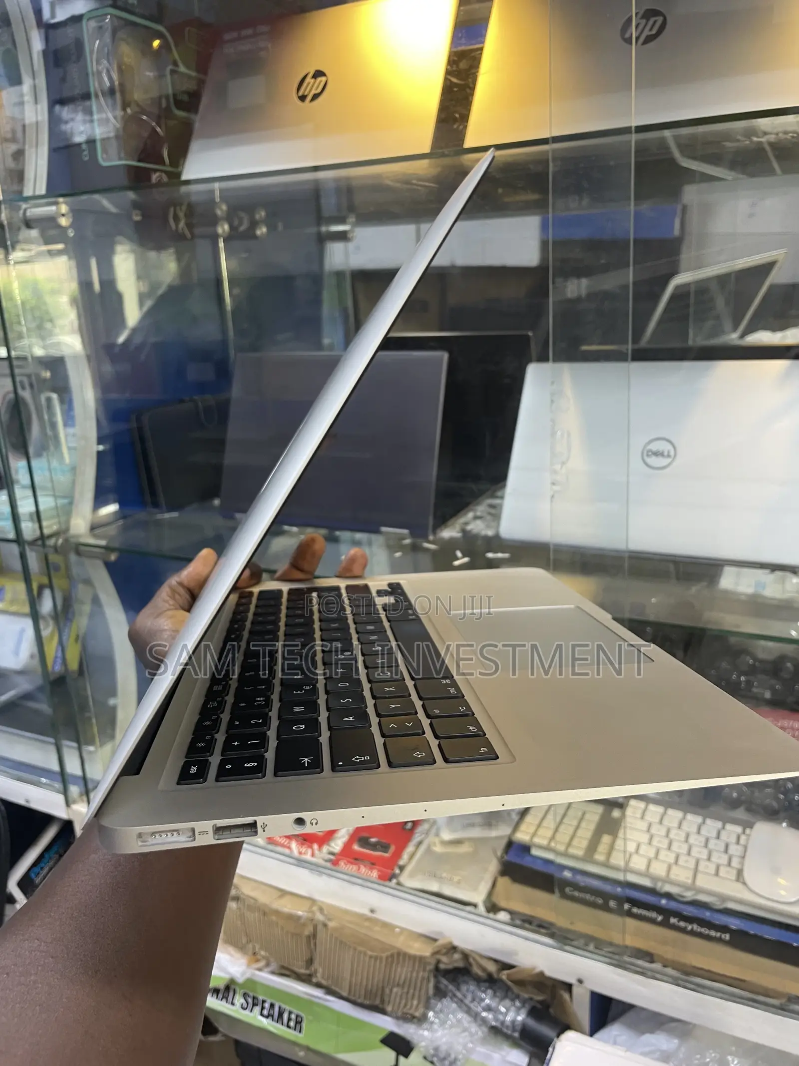 Laptop Apple MacBook Air 2015 4GB Intel Core i5 SSD 128GB