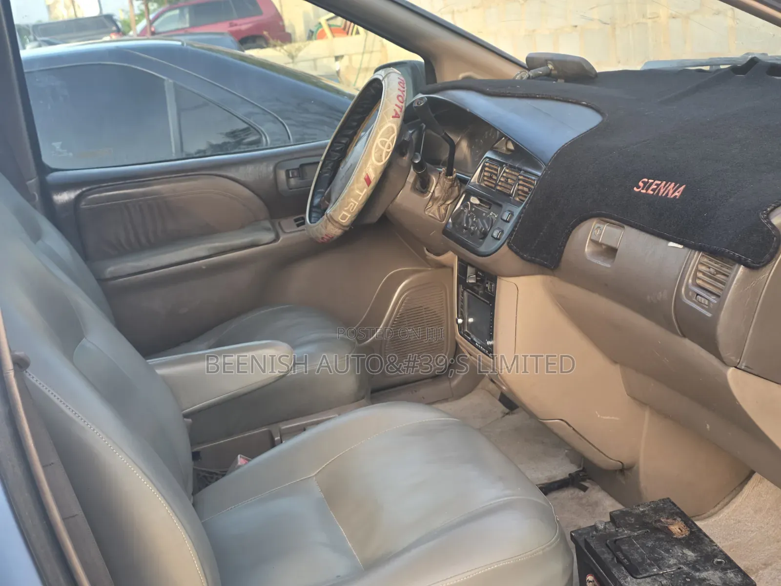 Toyota Sienna 1999 Blue